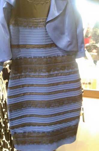Twitter Hilariously Weighs Into #TheDress Debate, Mocking 'White & Gold' Manchester United Kit